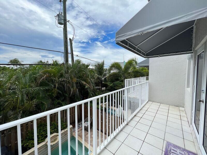 4216 Seagrape Drive, Unit 4216, Lauderdale by the Sea, FL 33308 Photo