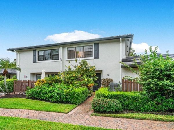 27 Southport Lane, Unit C, Boynton Beach, FL 33436