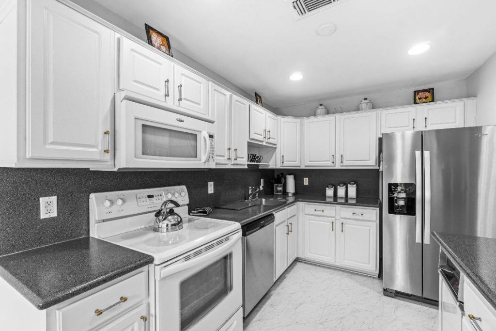 27 Southport Lane, Unit C, Boynton Beach, FL 33436 Photo