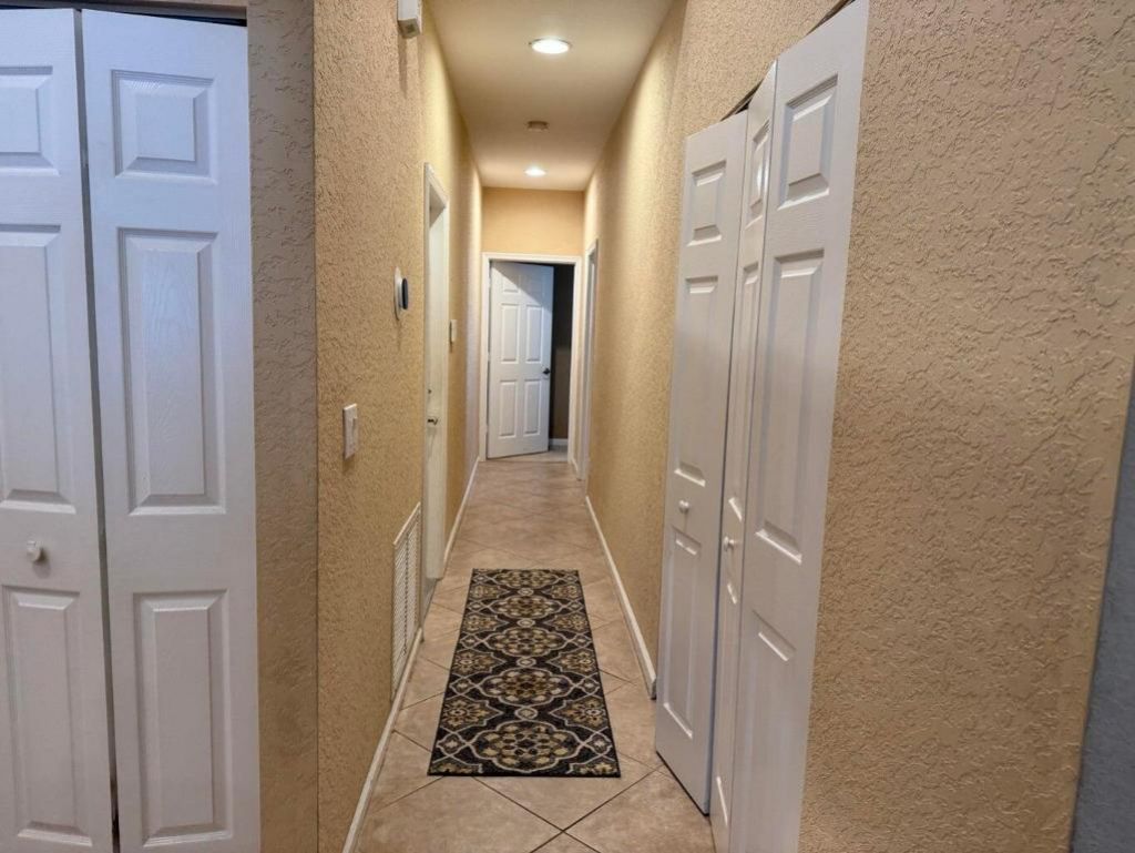 328 W Coral Trace Circle, Delray Beach, FL 33445 Photo