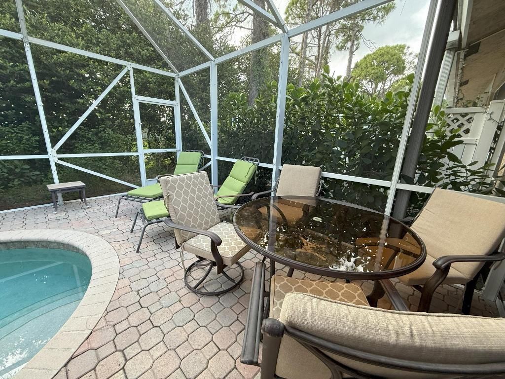 328 W Coral Trace Circle W, Delray Beach, FL 33445 Photo