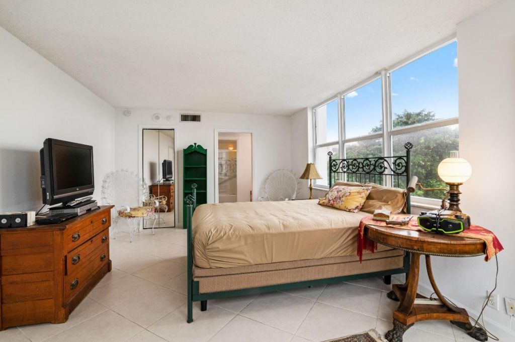 1340 S Ocean Boulevard, Unit 507, Pompano Beach, FL 33062 Photo