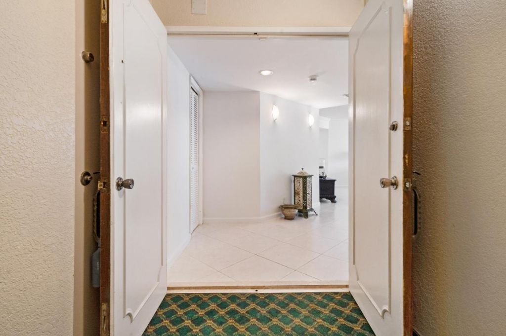 1340 S Ocean Boulevard, Unit 507, Pompano Beach, FL 33062 Photo