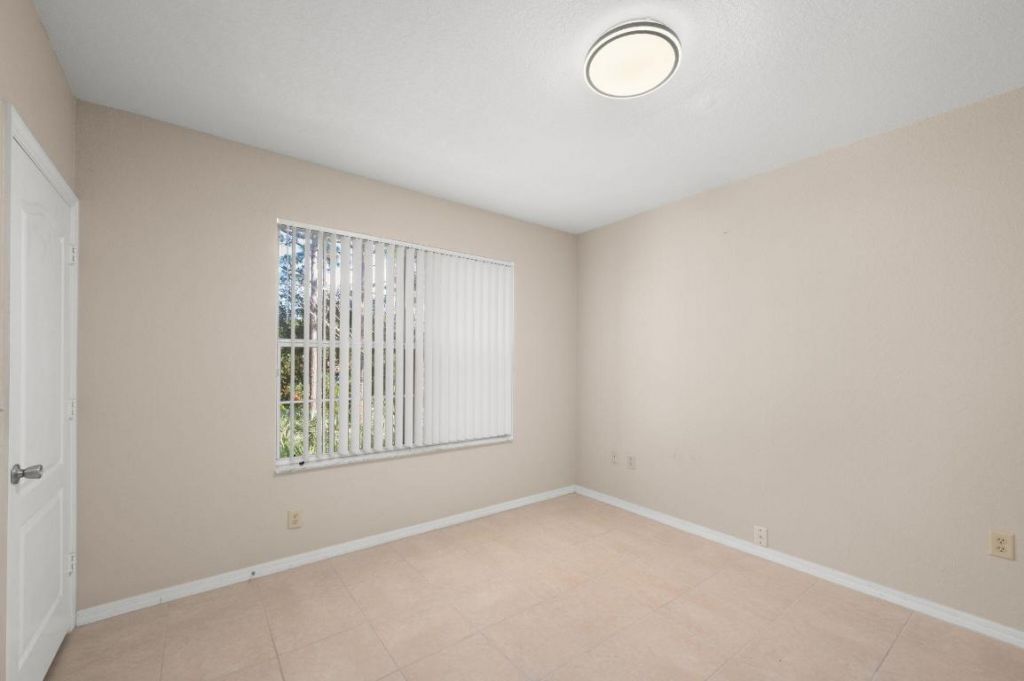 112 SW Peacock Boulevard, Unit 7202, Port Saint Lucie, FL 34986 Photo