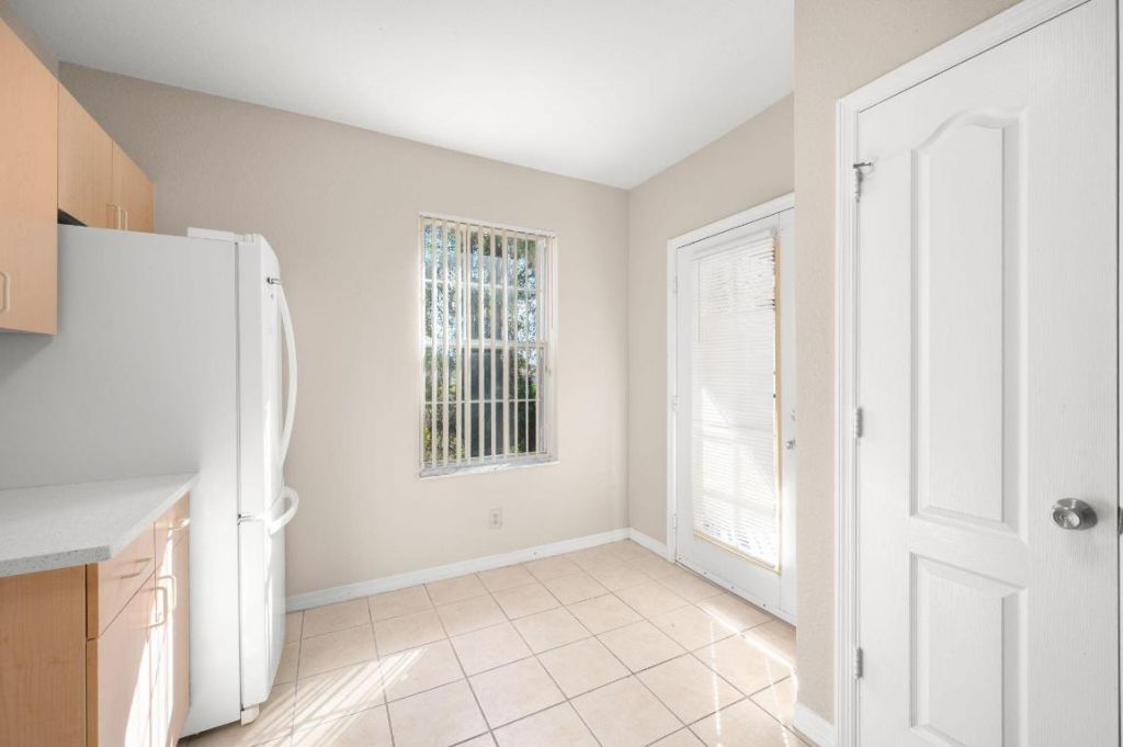 112 SW Peacock Boulevard, Unit 7202, Port Saint Lucie, FL 34986 Photo