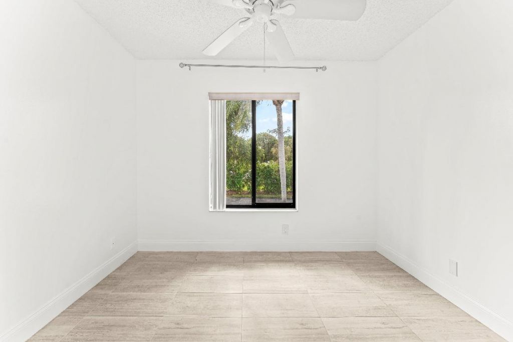 1117 Green Pine Boulevard, Unit D2, West Palm Beach, FL 33409 Photo