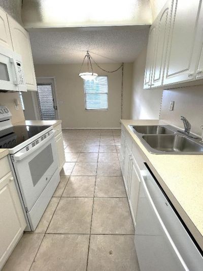 1020 Exeter B, Unit 1020, Boca Raton, FL 33434 Photo