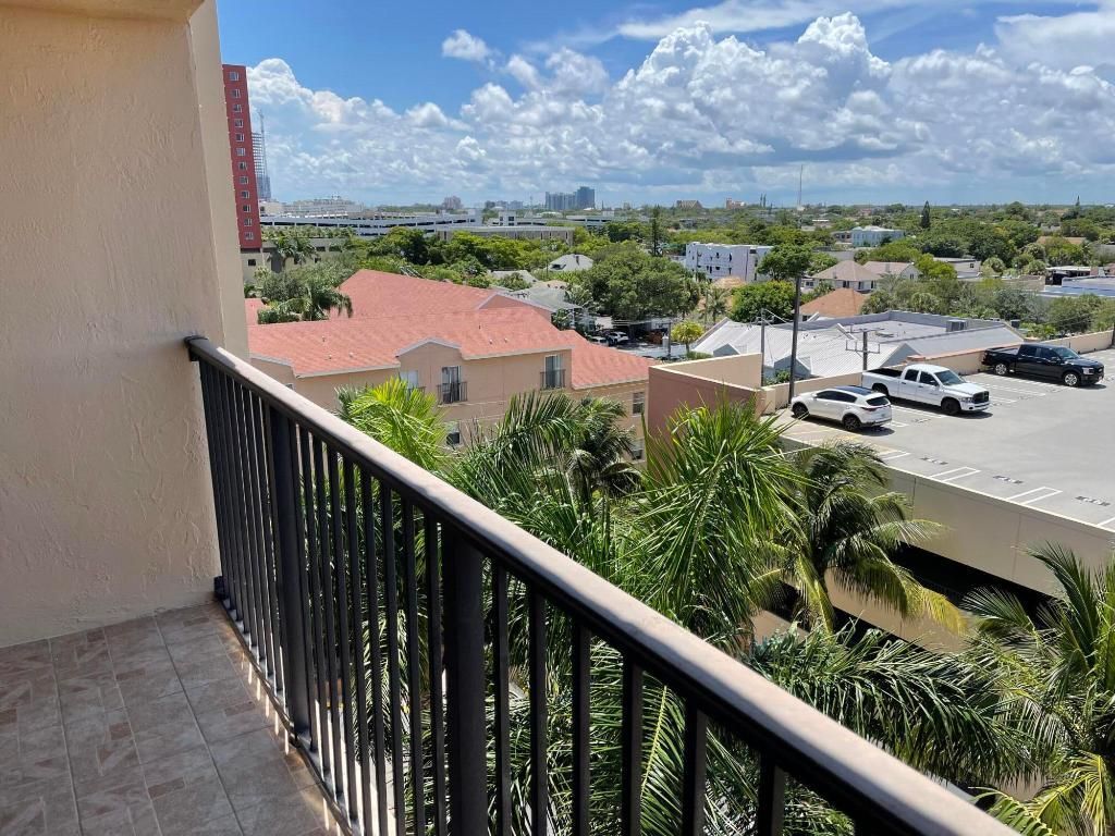 1801 N Flagler Drive, Unit 818 (Flexi, West Palm Beach, FL 33407 Photo