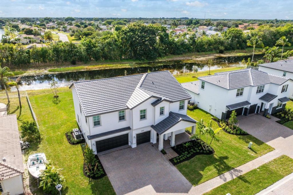 6843 Cobia Circle, Boynton Beach, FL 33437 Photo