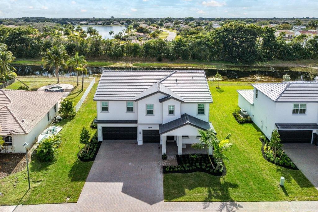 6843 Cobia Circle, Boynton Beach, FL 33437 Photo