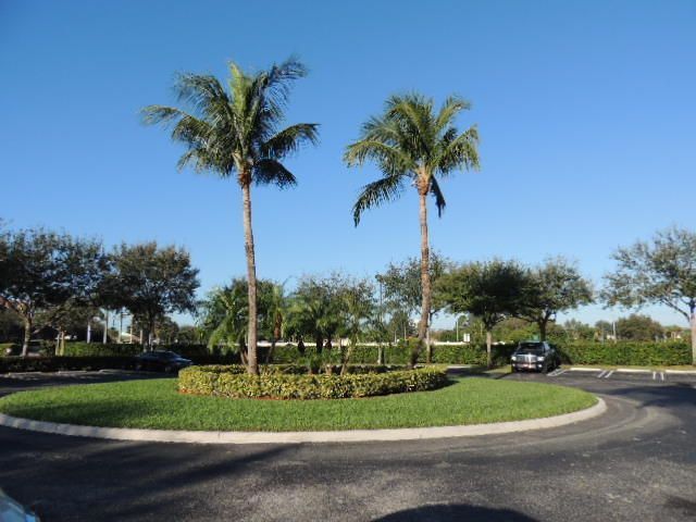 4452 Lake Tahoe Circle, West Palm Beach, FL 33409 Photo