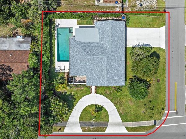 1604 Seabrook Road, Tequesta, FL 33469