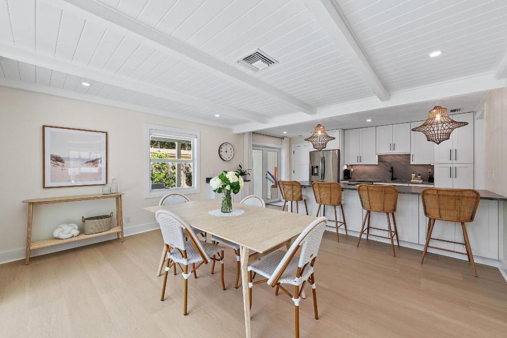 1604 Seabrook Road, Tequesta, FL 33469 Photo