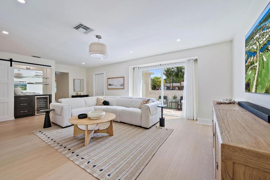 1604 Seabrook Road, Tequesta, FL 33469 Photo