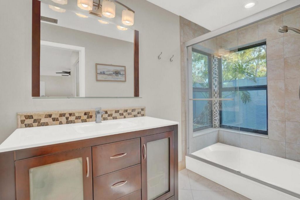 940 Rainberry Lake Drive, Delray Beach, FL 33445 Photo