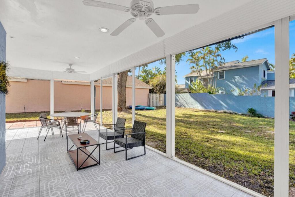 940 Rainberry Lake Drive, Delray Beach, FL 33445 Photo