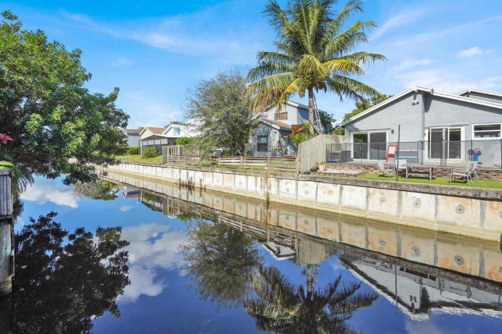 940 Rainberry Lake Drive, Delray Beach, FL 33445 Photo