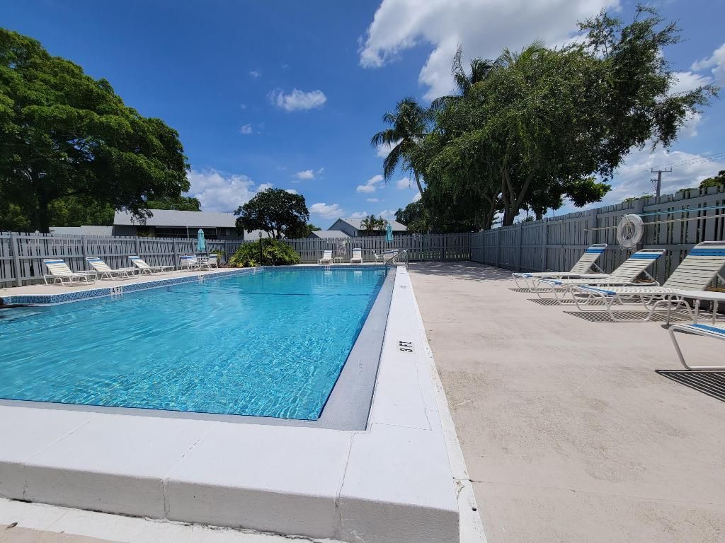 940 Rainberry Lake Drive, Delray Beach, FL 33445 Photo