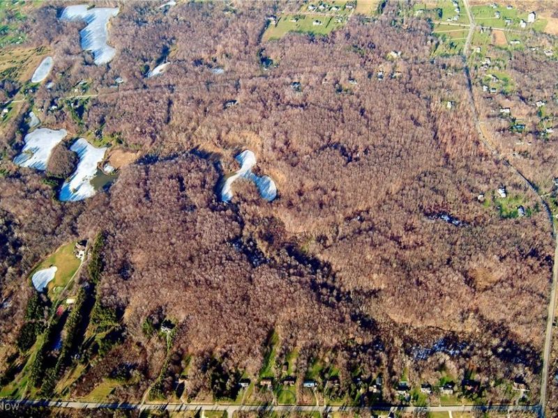 Auburn Road, Newbury, OH 44065 Photo 6