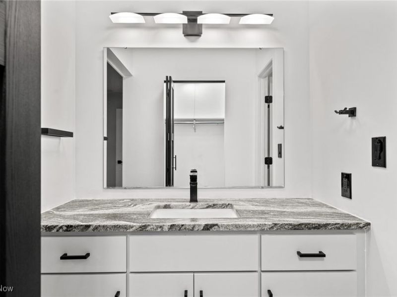 270 Parkview Drive, Aurora, OH 44202 Photo 17