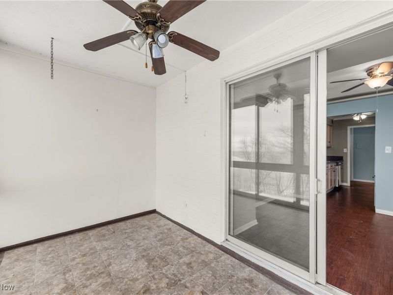 12520 Edgewater Drive, Unit 405, Lakewood, OH 44107 Photo 12