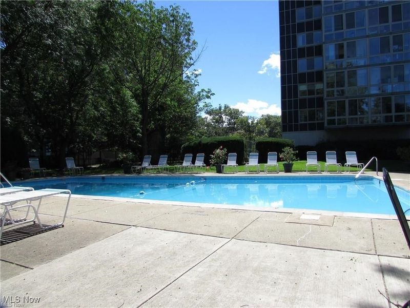 12520 Edgewater Drive, Unit 405, Lakewood, OH 44107 Photo 34