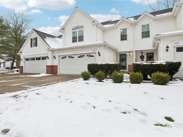 2108 W Reserve Circle, Avon, OH 44011
