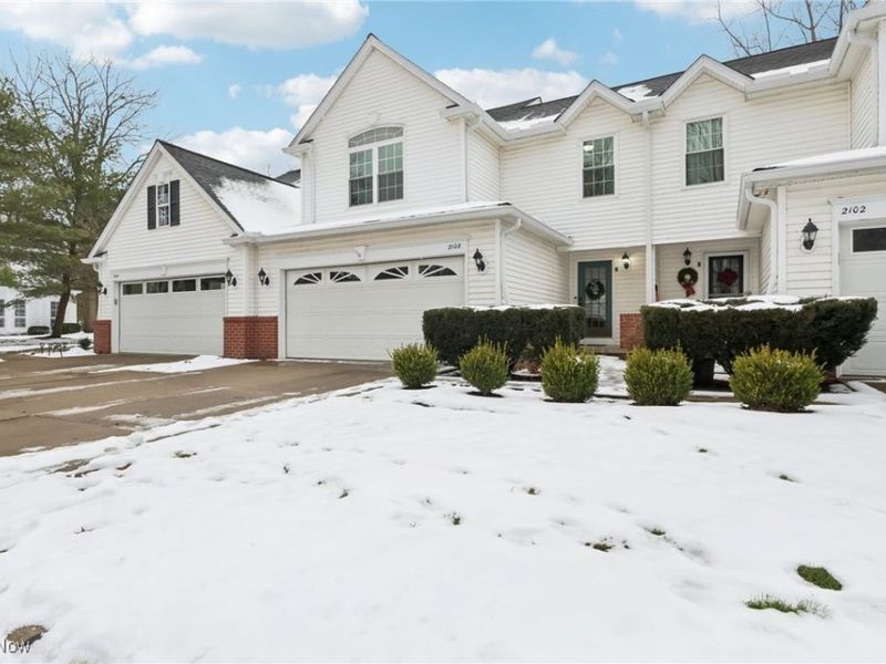 2108 W Reserve Circle, Avon, OH 44011 Photo 1