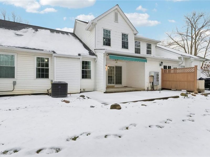 2108 W Reserve Circle, Avon, OH 44011 Photo 29