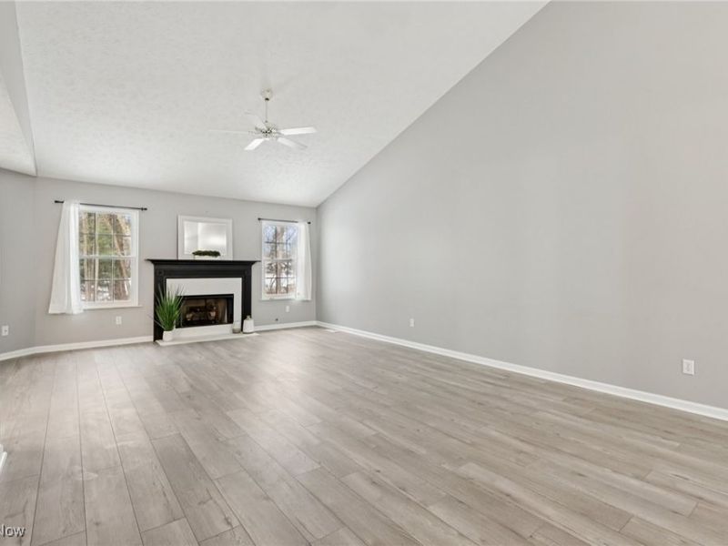 2108 W Reserve Circle, Avon, OH 44011 Photo 4