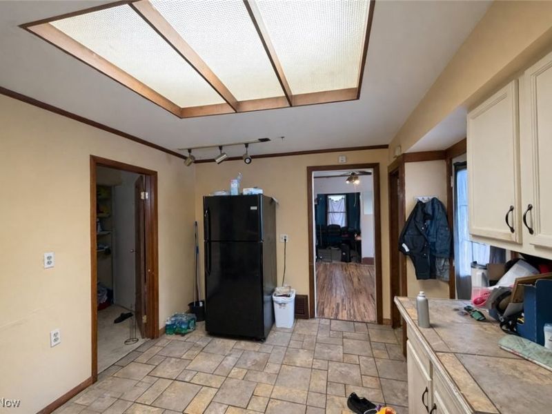 3880 E 57th Street, Cleveland, OH 44105 Photo 14