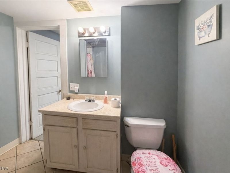 3880 E 57th Street, Cleveland, OH 44105 Photo 15