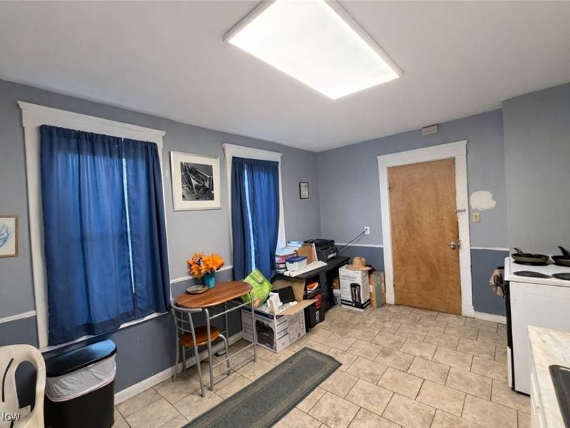 3880 E 57th Street, Cleveland, OH 44105 Photo 17