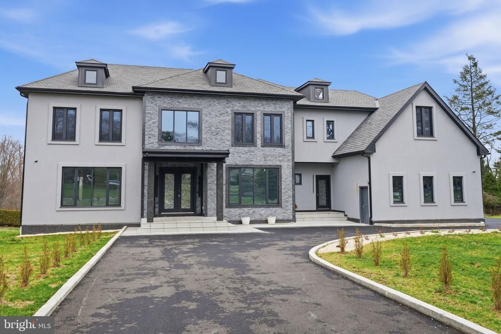 1047 WELSH ROAD, HUNTINGDON VALLEY, PA 19006