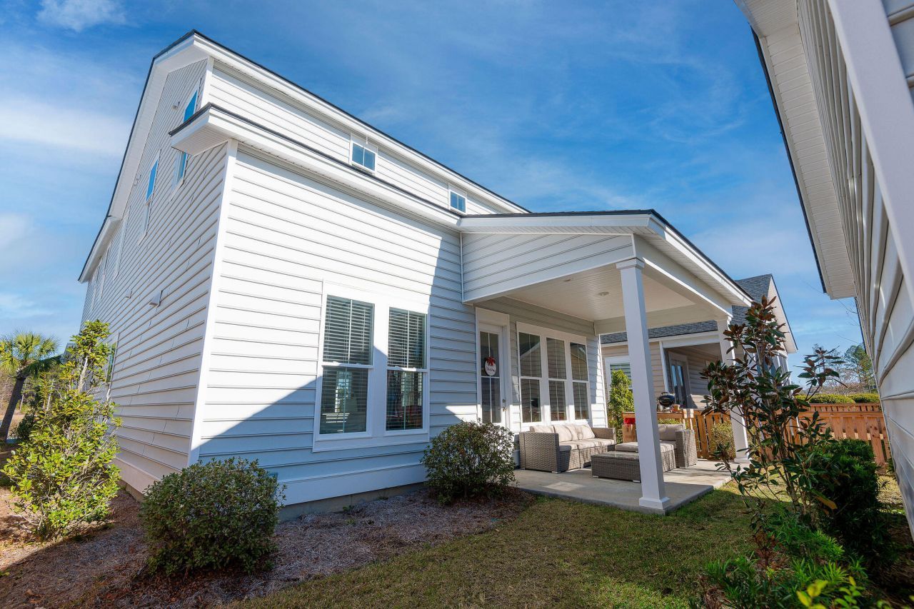 107 Garden Lily Lane Photo 14