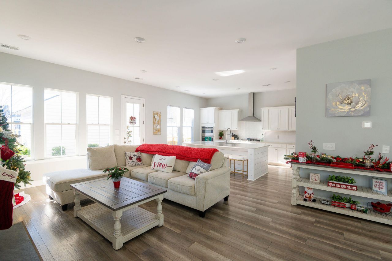 107 Garden Lily Lane Photo 22