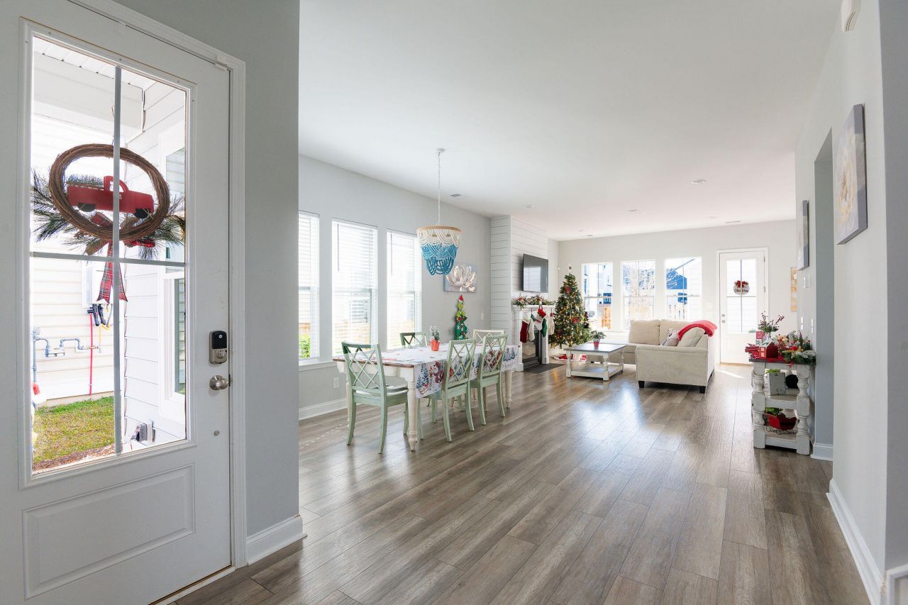 107 Garden Lily Lane Photo 28