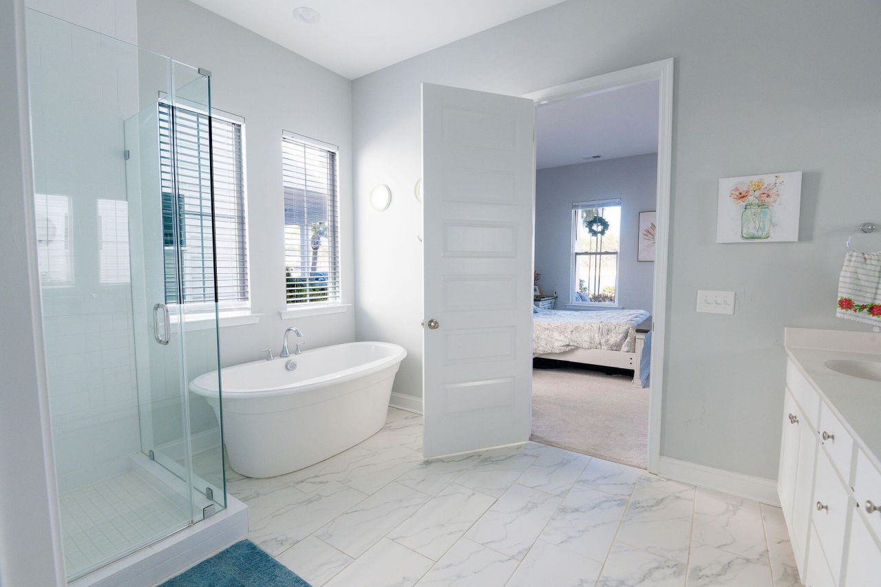 107 Garden Lily Lane Photo 32