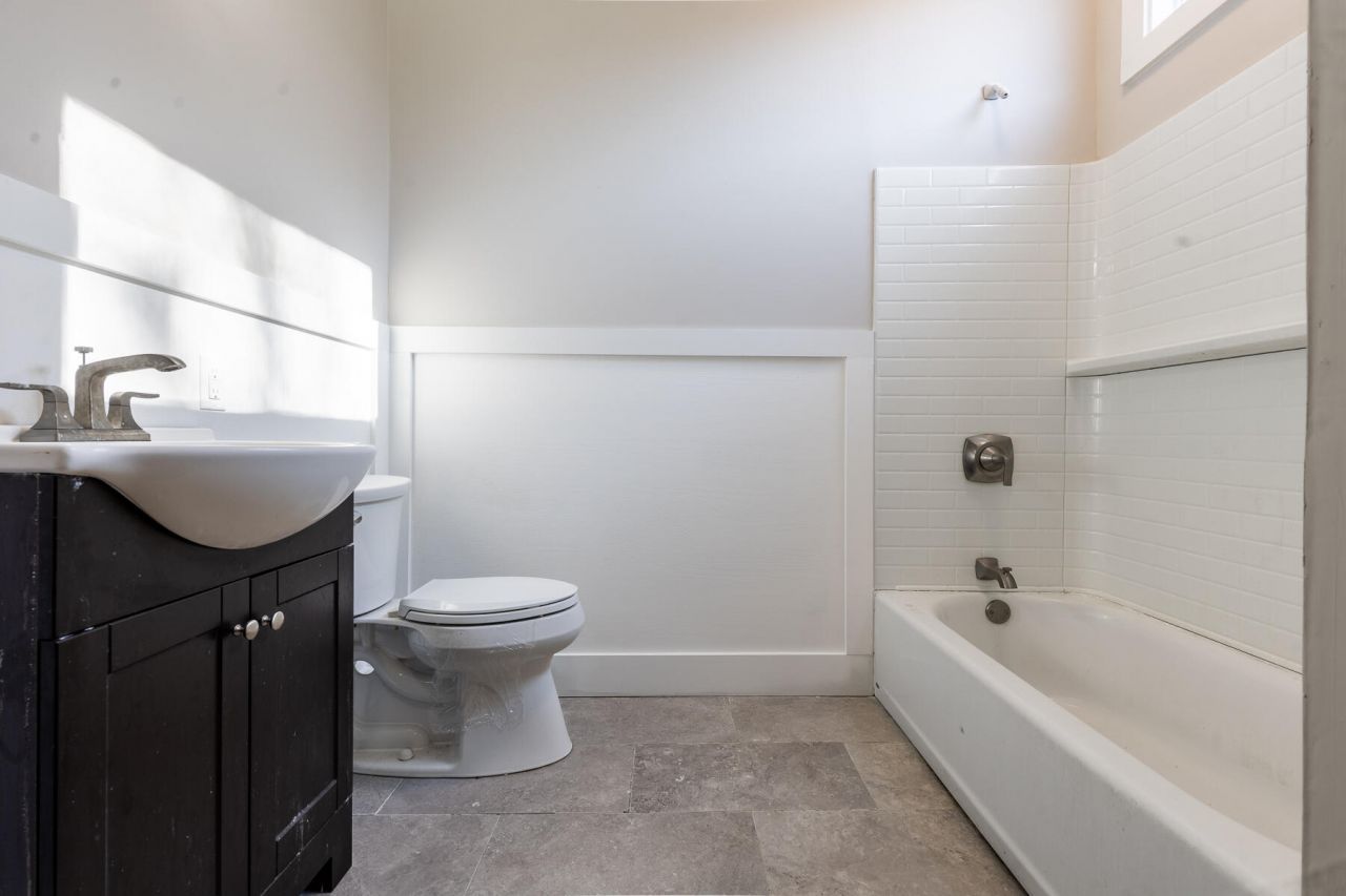 381 Fountain Lake Drive Photo 26