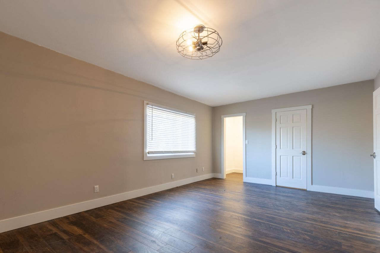 381 Fountain Lake Drive Photo 32