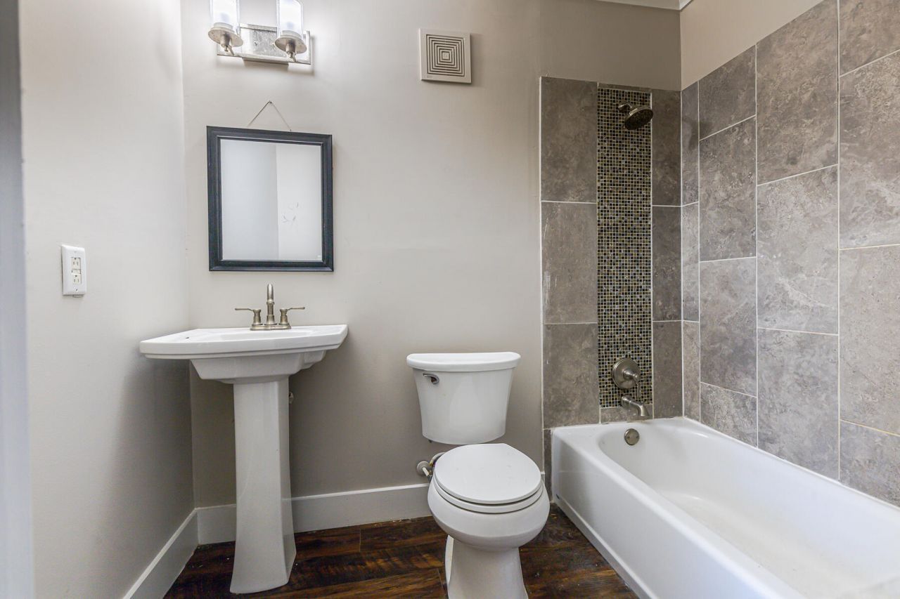 381 Fountain Lake Drive Photo 33