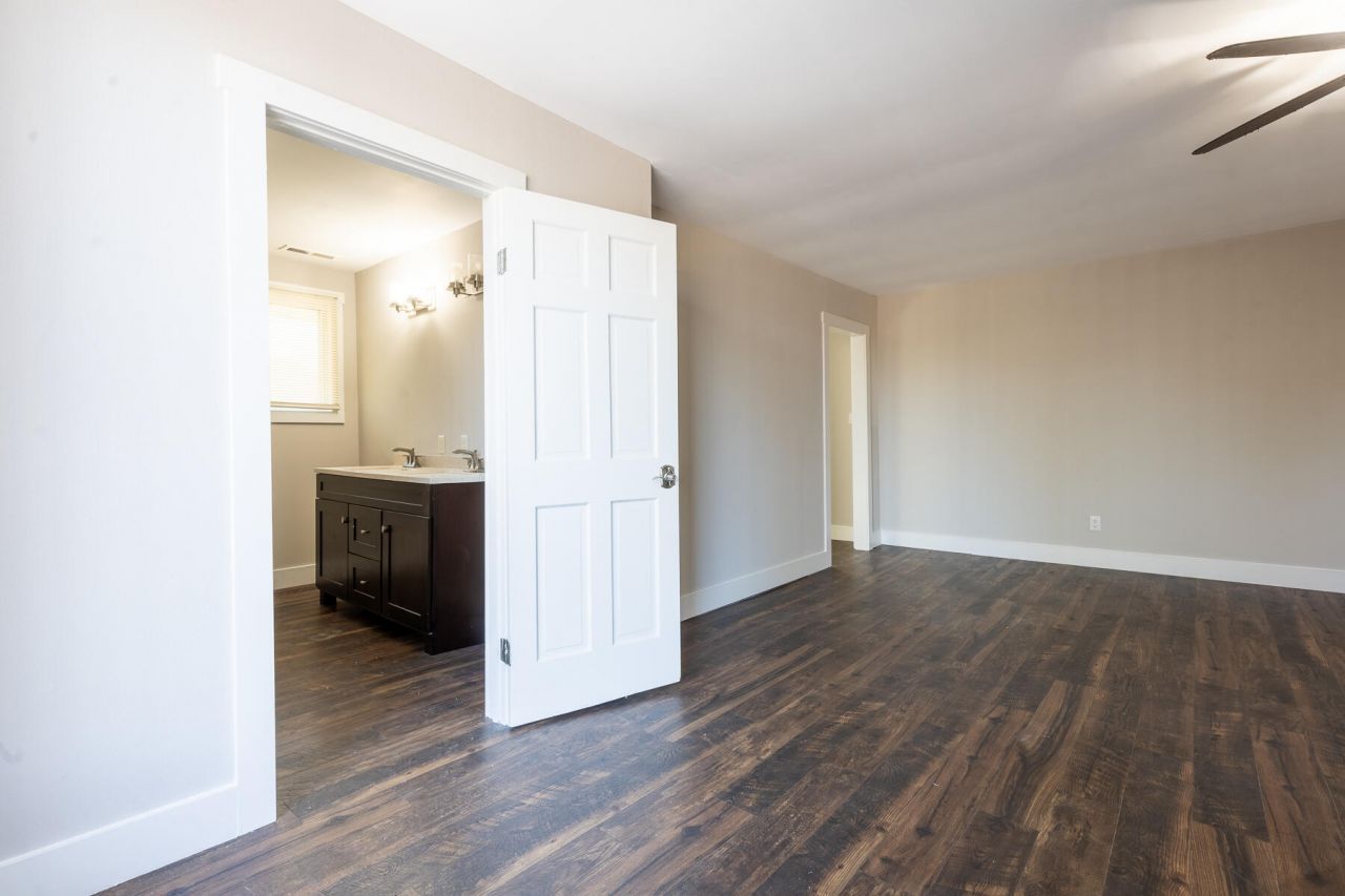 381 Fountain Lake Drive Photo 34