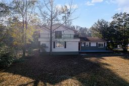 381 Fountain Lake Drive photo 4