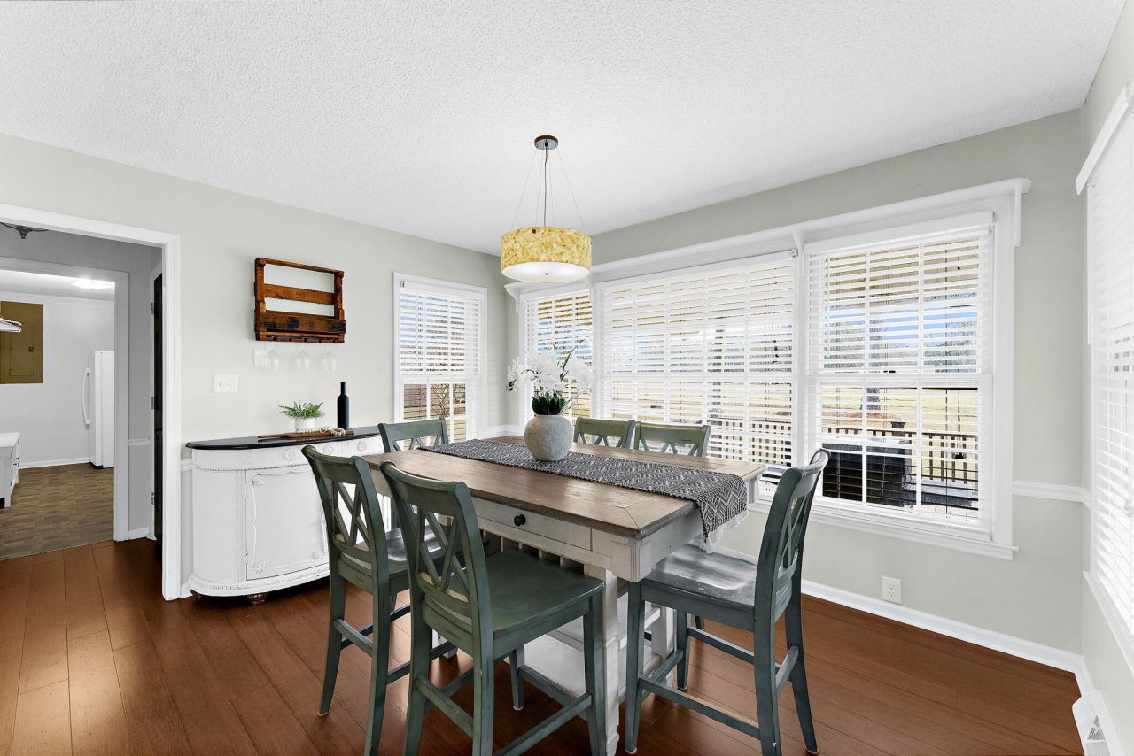 124 Laurel Bay Road Photo 9