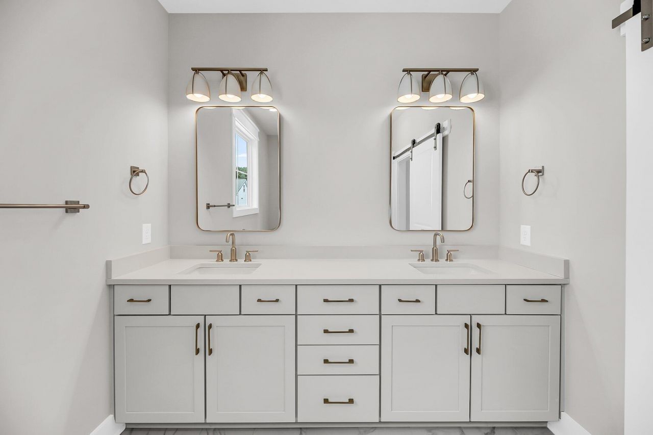 1098 Theodore Brunson Road Photo 12