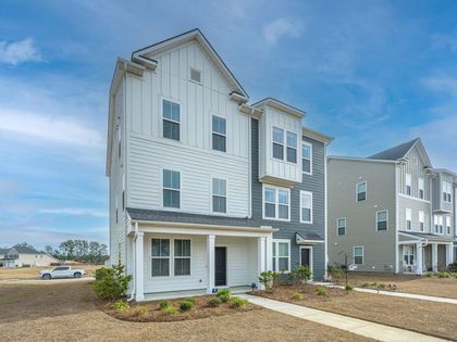 833 Recess Point Drive Moncks Corner, SC 29461