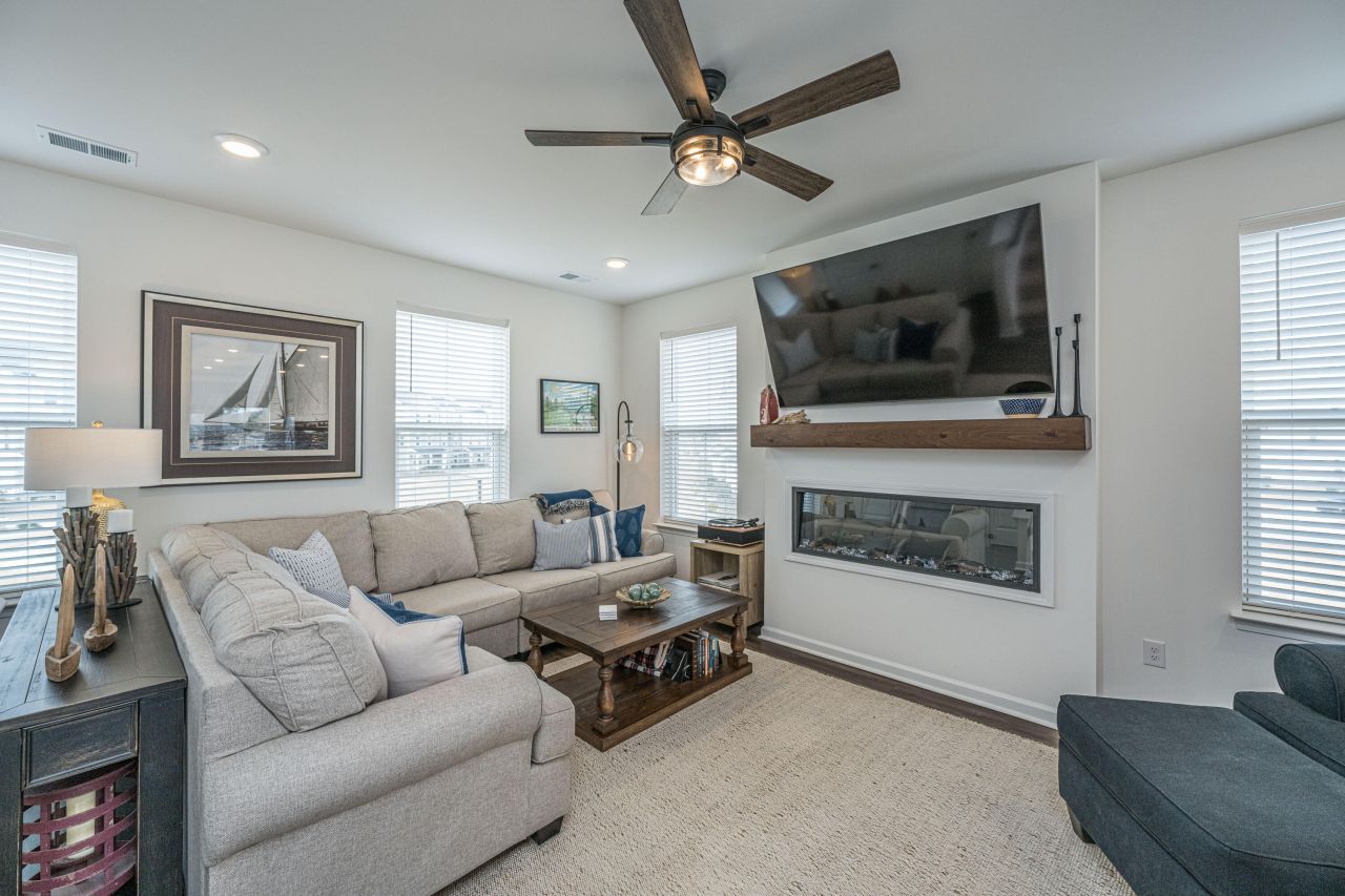 833 Recess Point Drive Photo 22