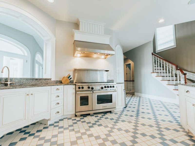 16187 Kreashbaum Road, Rockbridge, OH 43149 Photo 5