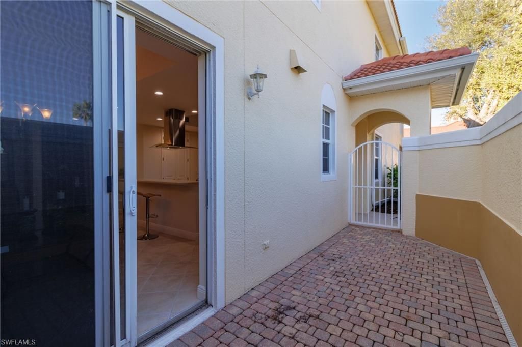 5960 Tarpon Gardens Cir, Unit 102, Cape Coral, FL 33914 Photo