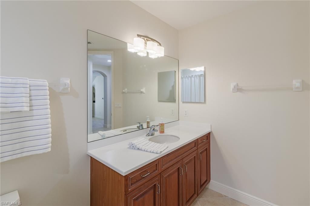 5960 Tarpon Gardens Cir, Unit 102, Cape Coral, FL 33914 Photo